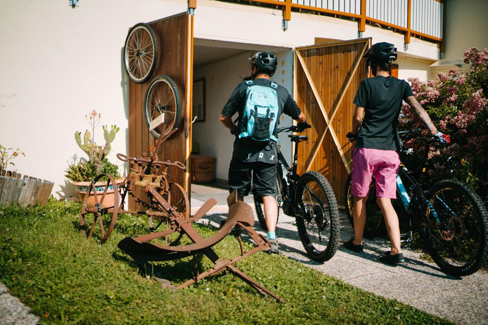Ferienwohnungen Theresienhof Ledenitzen Buitenkant foto